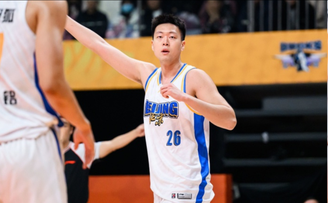 有压力了？丘天复出+京城球二代被激活，600万先生砍6+6证明自己