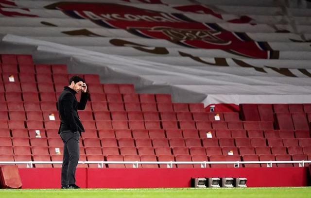 开云官网-阿尔特塔：伤伤伤太可怕了 每个人工作都受到威胁